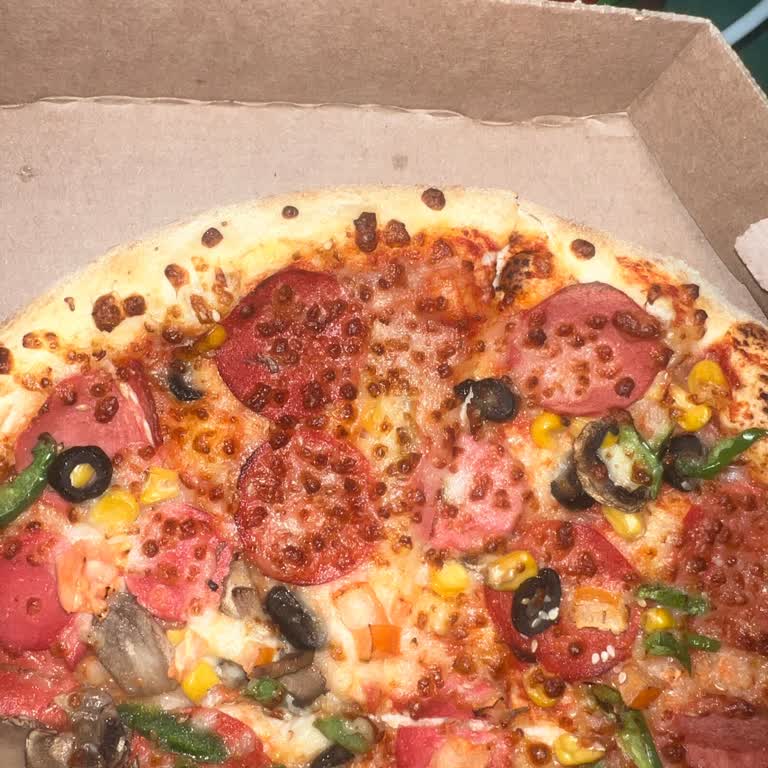 Geciken Teslim Süresi Ve Eksik Malzemeli Pizzada Kalite Sorunu