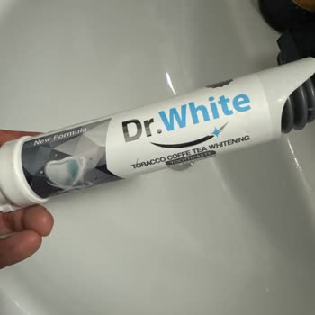 Pompası Çalışmayan Diş Macunu Ve Yanıltıcı Olumlu Yorumlar