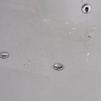 Abant Garden Butik Otel Kalorifer Zehirlenmesi Ve Jakuzi Bakımsızlığı İçin 7.000 TL İadesi Talebi