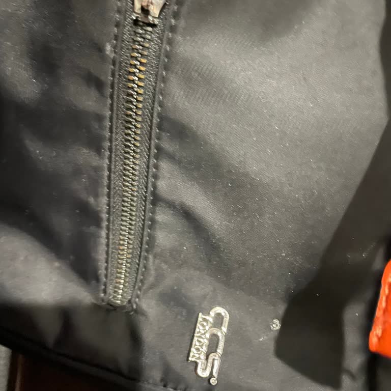 Ccs Çantamda Logo Ve Fermuar Problemi, Mağaza İletişimsizliği Nedeniyle Değişim Veya İade Talebi