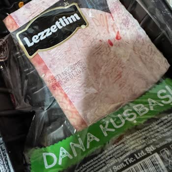 Şok Market 'ten Alınan Dana Kuşbaşı Çiğ Ve Sağlık Tehlikesi