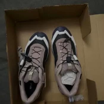 Orijinal Kutusuz Gelen Ayakkabı İçin Orijinallik Belgesi Talebi