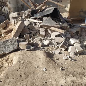 Uzman İnşaat Hafriyat Evime Ve Aracıma Zarar Verildi Sorumluluk Alınmadı!