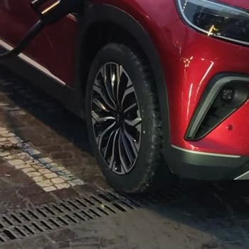 Kış Koşullarında Yazlık Lastiklerle Teslim Edilen Togg 10X V2 Araç Güvenliği Tehlikede