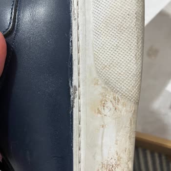 Ayakkabının Dikiş Sorunu Ve Özensiz Garanti Tamiri