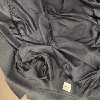 Koton Kadın Kaşe Uzun Kabanda Hızlı Tüylenme Ve İç Astar Yırtılması