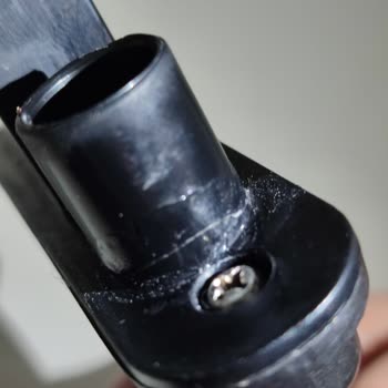 Kiwi Home Arızalı Kısmı Değiştirmek Yerine Yapıştırıp Göndermiş