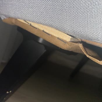 İstikbal Koltuk Takımının Ayaklarındaki Kırılma Garanti Kapsamında Onarılmalı