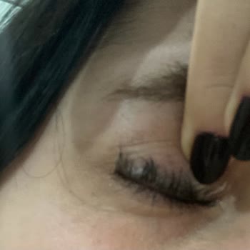 Kirpik Liftinginde Aşırı Kıvırma Ve Eşitsizlik: 1000 TL İadesi Talebi