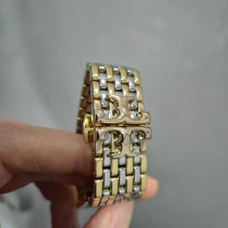 Saat & Saat Kaplaması Soyulan Kordon İçin Garanti Reddi Ve Ücretsiz Değişim Talebi