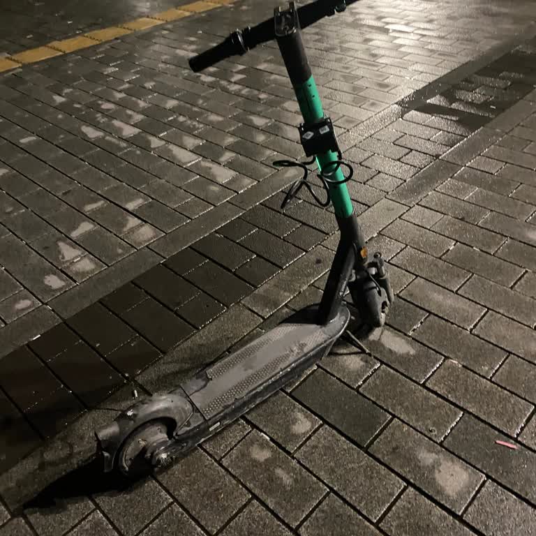 Martı Kiralama Sırasında Araç Hareketsiz Kaldı Ve Ücret İadesi Talep Edildi