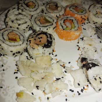 Sert Pirinçli Suşi Rollü İçin Ücret İadesi Talebi