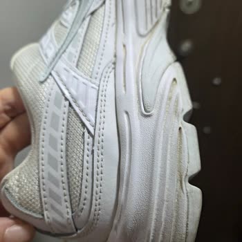 Turkishcare Temizleyici Ürün Deri Ayakkabılarda Sararmaya Neden Oldu Ve Maddi Tazmin Talep Ediliyor