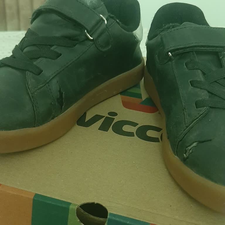 Vicco Spor Ayakkabısında İki Ayda Burun Çatlaması, Üretici Sorumluluğu Reddedildi