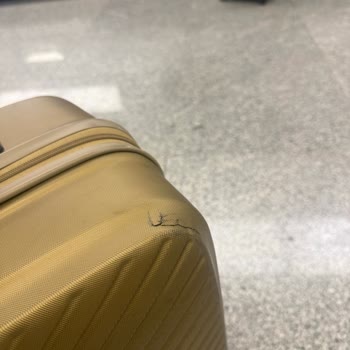 Pegasus Uçuşunda Bagajım Kırıldı, Rapor Yetkilisi Bulunamadı Ve Tazminat Bekliyorum