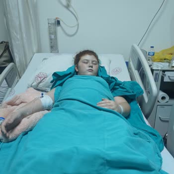 Acil Serviste Yüzeysel Muayene Ve Test Eksikliği Nedeniyle Kızımın Apandisit Patlaması