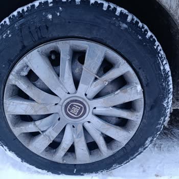 Lassa Snoways Lastiklerinde Yetersiz Yol Tutuşu Ve İade Talebi