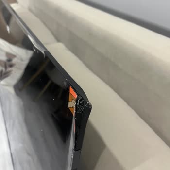 Kırık Ekranlı TV Kutu Hasarsız Değişim İstiyorum