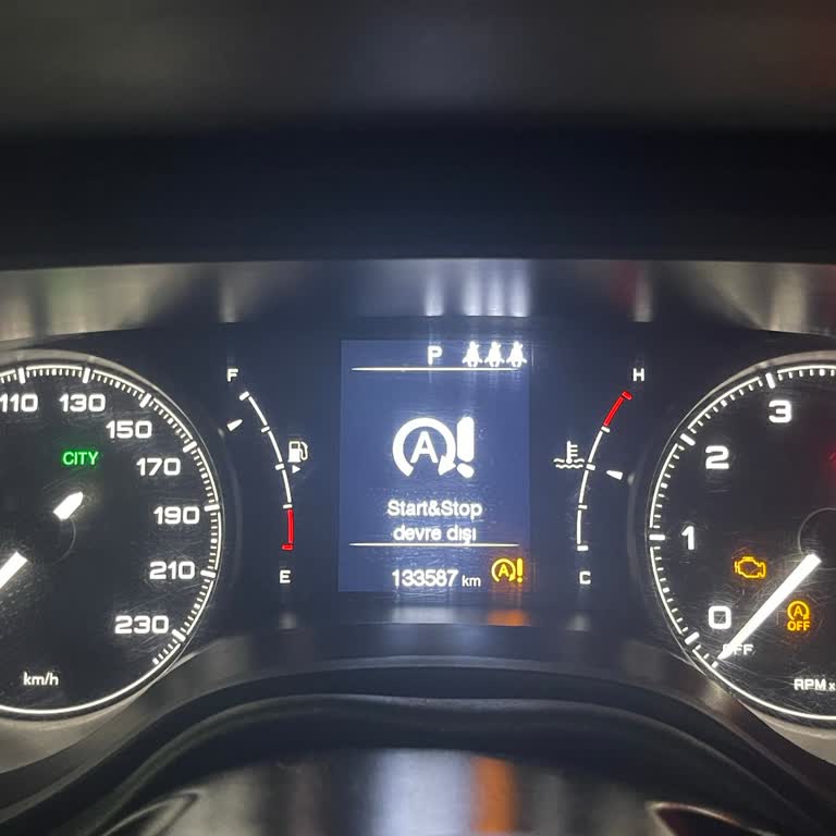 Araçta Yaşanan Mekanik Arızalar Nedeniyle 4.500 TL Sigorta Ücretinin İadesi Talebi