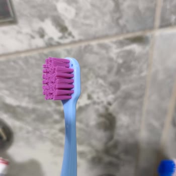 Difaş Diş Fırçasının Kıllarının Dökülmesi Ve Güven Kaybı