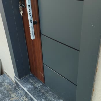 Su Alan Dış Kapı Ve Teslim Edilmemesi Nedeniyle Tam İade İstiyorum