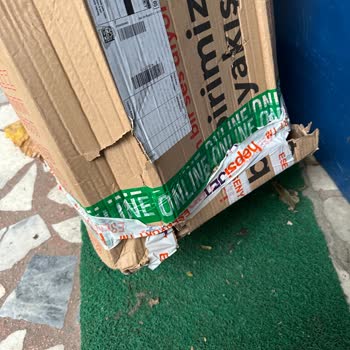 Boyner'den Gelen Hasarlı Valiz Ve Cevapsız Müşteri Hizmetleri