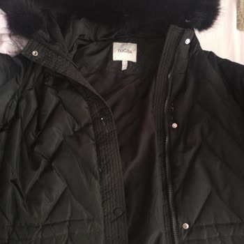 Kaz Tüyü Kaban Nefes Almıyor, Terletiyor Ve Konforsuz