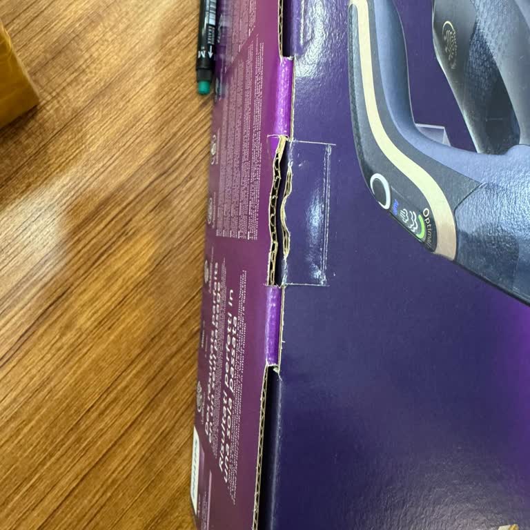 Açılmış Ve İade Edilmiş Ütünün Gönderilmesi Ve Çelişkili Müşteri Hizmetleri Nedeniyle İade Talebi