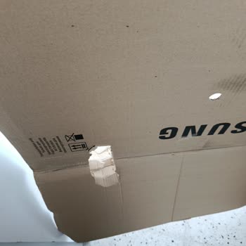 Hasarlı Samsung Buzdolabı Teslimatı Ve Değişim Talebi