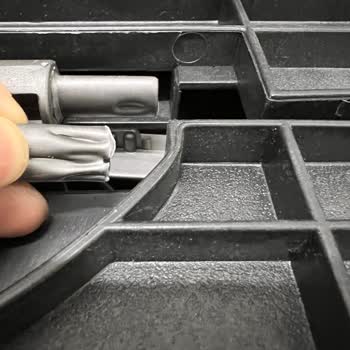 Keter Pro Çalışma Tezgahı Malzeme Hatası Nedeniyle Kırıldı Ve Kullanıcı Hatası İddiası Reddedildi