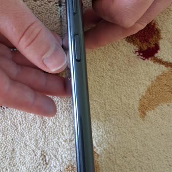 Ekran Lekeleri Garanti Kapsamında Olmasına Rağmen Servisin Garanti Dışı Tutumu