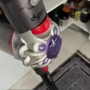 Dyson V8 1 Yılda Geldiği Sonuç!