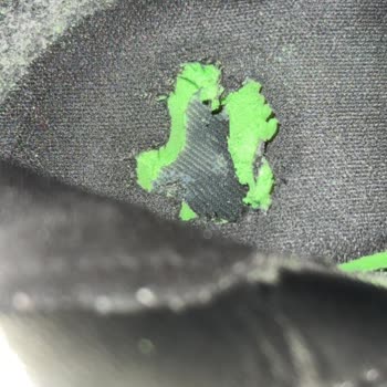 Bershka Çizmelerinde Üretim Hatası Ve Müşteri Hizmetlerinden Yanıtsızlık