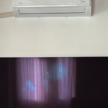 Garanti Altındaki OLED TV’de Yeşil Bulutlanma Ve Değişim İsteği