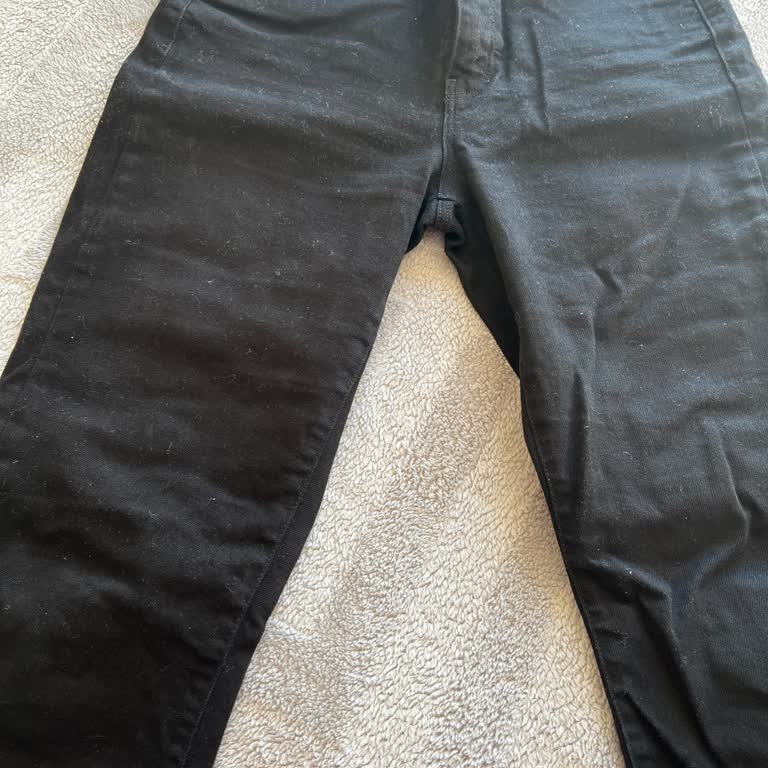 Mavi Pantolonum Kısa Sürede Tüylenip Renk Soldu Mağaza Kullanıcı Hatası Dedi