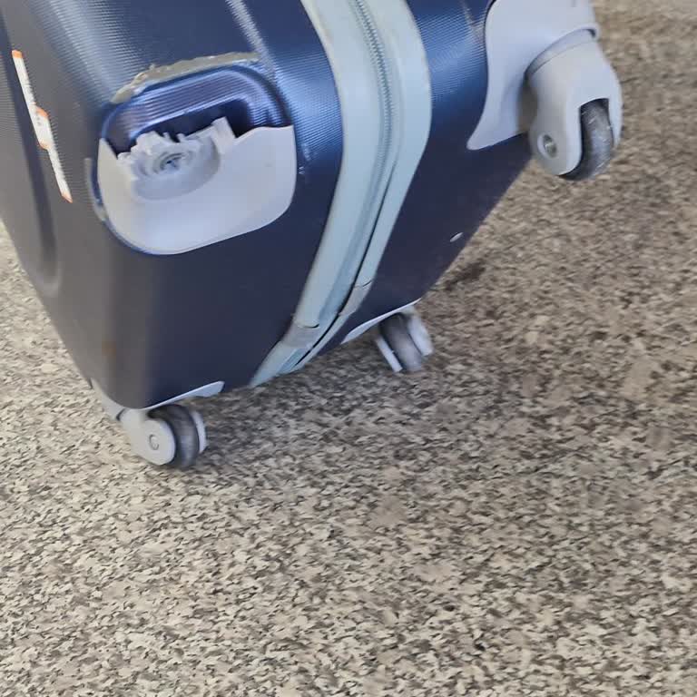 Valizimin Tekeri Koptu, Çözüm Sunulmuyor