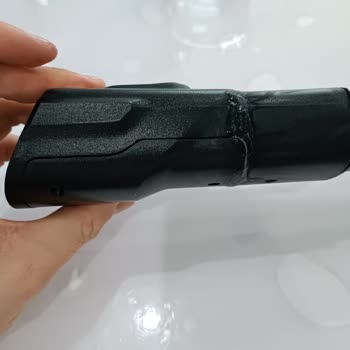 Philips Dikey Süpürge Parçası Kendiliğinden Kırıldı Ücretsiz Garanti Değişimi Talep Ediyorum