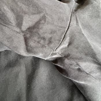 Yıkama Sonrası Renk Değişimi Ve Kumaş Sertleşmesi: İade Reddi Ve Kemer Eksikliği