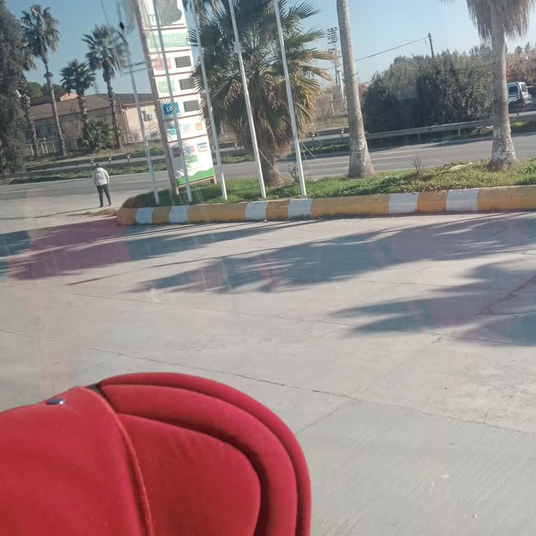 Mersin Nur Turizm Petrol İstasyonunda Yanlış Biniş Ve Güvenlik Endişesi!