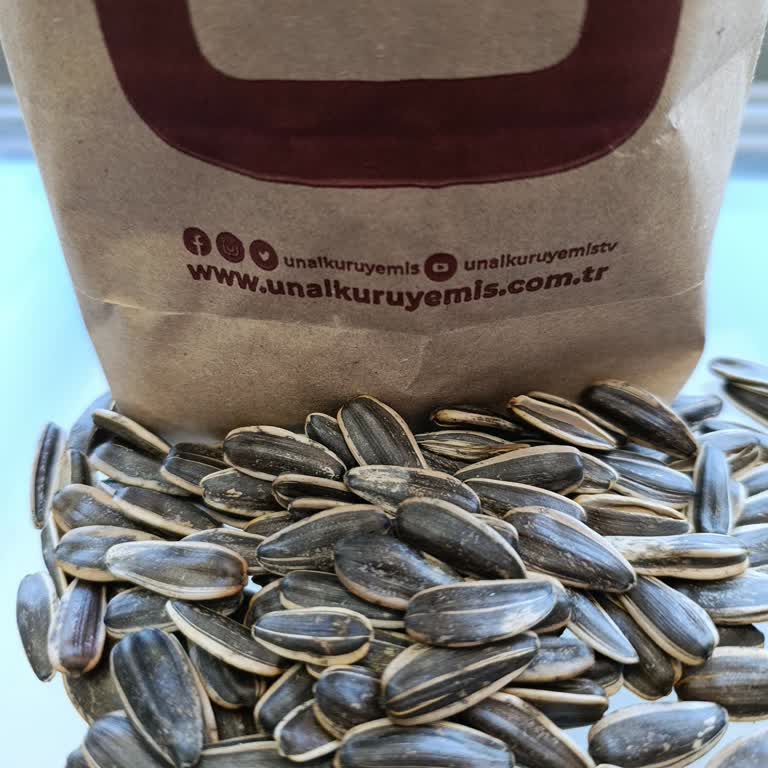 Tuzlu Çekirdek İstediğimde Tuzsuz Verildi