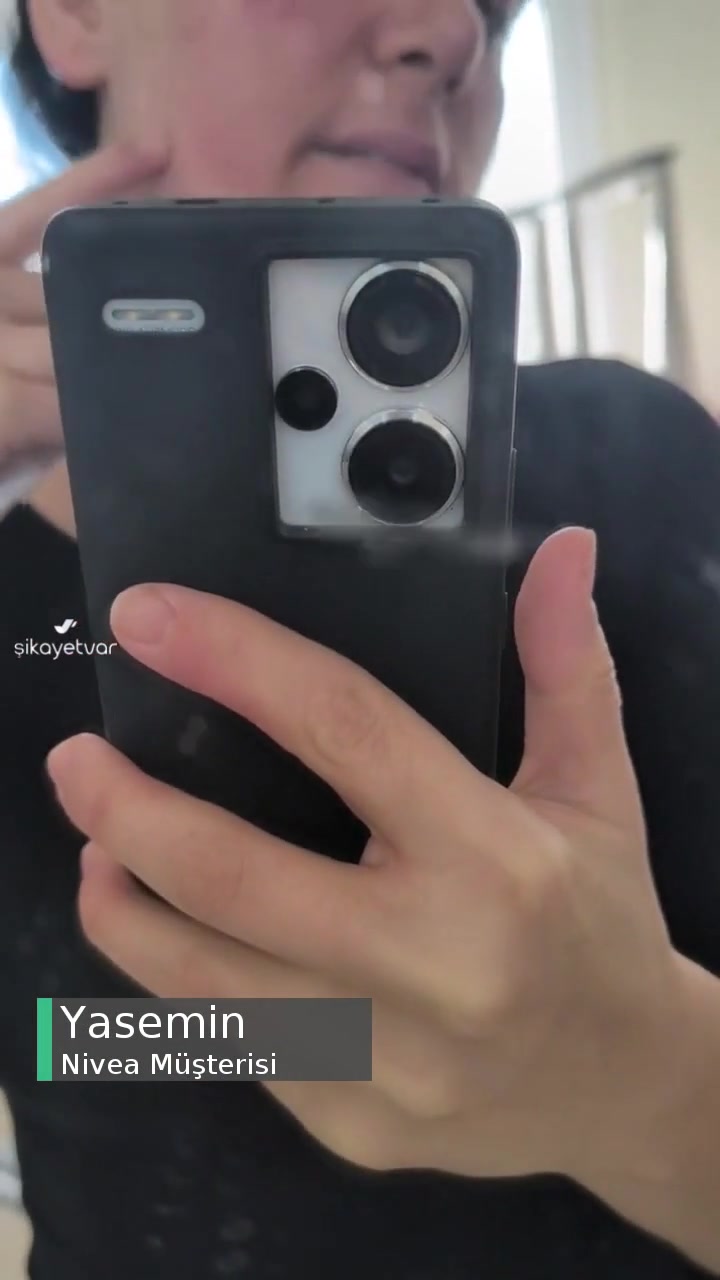 Nivea Care Canlandırıcı Yüz Temizleme Hüsranı! videonun kapak resmi