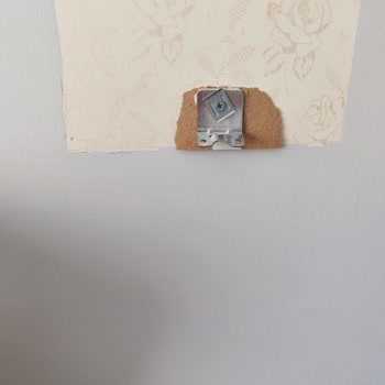 Modalife Montajı Sonrası TV Ünitesi Düşerek Çocuk Güvenliğini Tehlikeye Attı