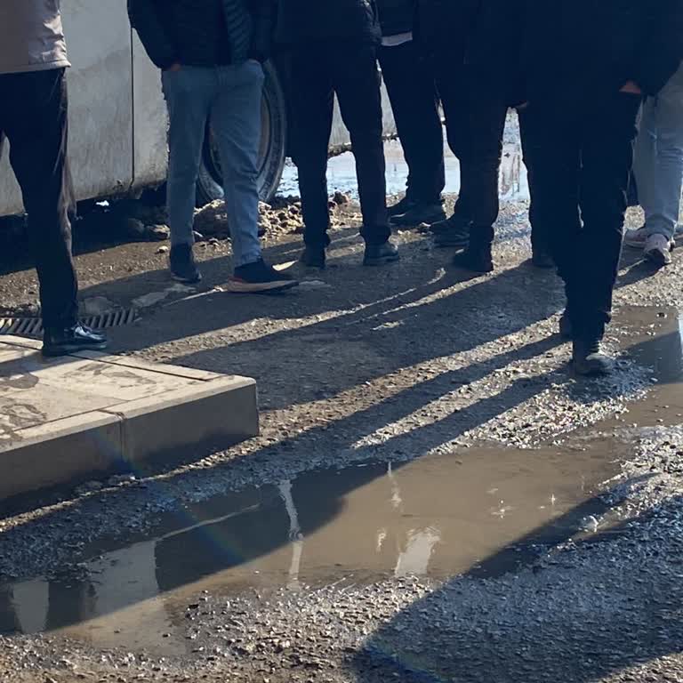 Üç Saat Gecikmeli Otobüs Ve Patlayan Lastik Nedeniyle Tam Ücret İadesi Talebi