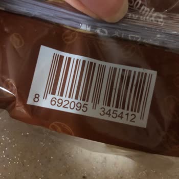 Market Saklama Koşulları Nedeniyle Patlayan Ve Bozuk Sek Laktozsuz Kahve Kreması