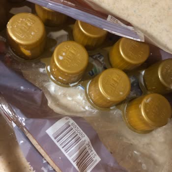 Market Saklama Koşulları Nedeniyle Patlayan Ve Bozuk Sek Laktozsuz Kahve Kreması