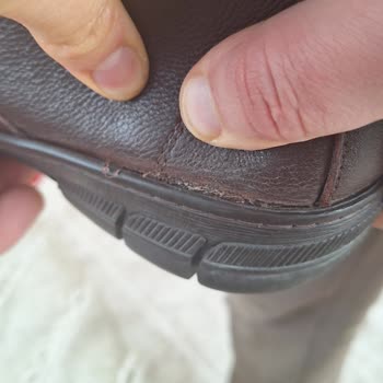 Su Alan Ayakkabı Ayıplı Olduğu İddiası Ve Değişim Talebim Reddedildi