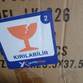Yurtiçi Kargo Kırılmaz Etiketli Cam Koli Kırıldı!