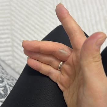 Philips Süpürge Borusu İçeri Kaçıyor Ve Parmağımı Sıkıştırıyor, Değişim Talebi