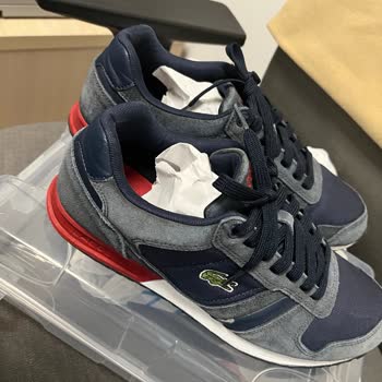 Lacoste Ayakkabımın Lacivert Kumaş Boyanmadığı İçin Mağduriyet