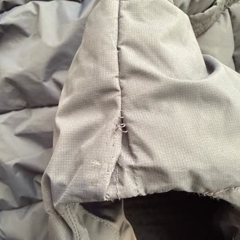 Mavi Yelekte Koltuk Altı Ve Bel Kısmında İp Atlama Sorunu Red Kararıyla Mağdur Oldum